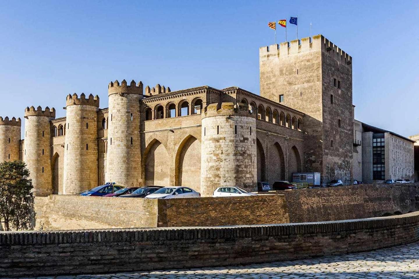 Centric El Secreto Del Pilar Comotucasa * Saragoça